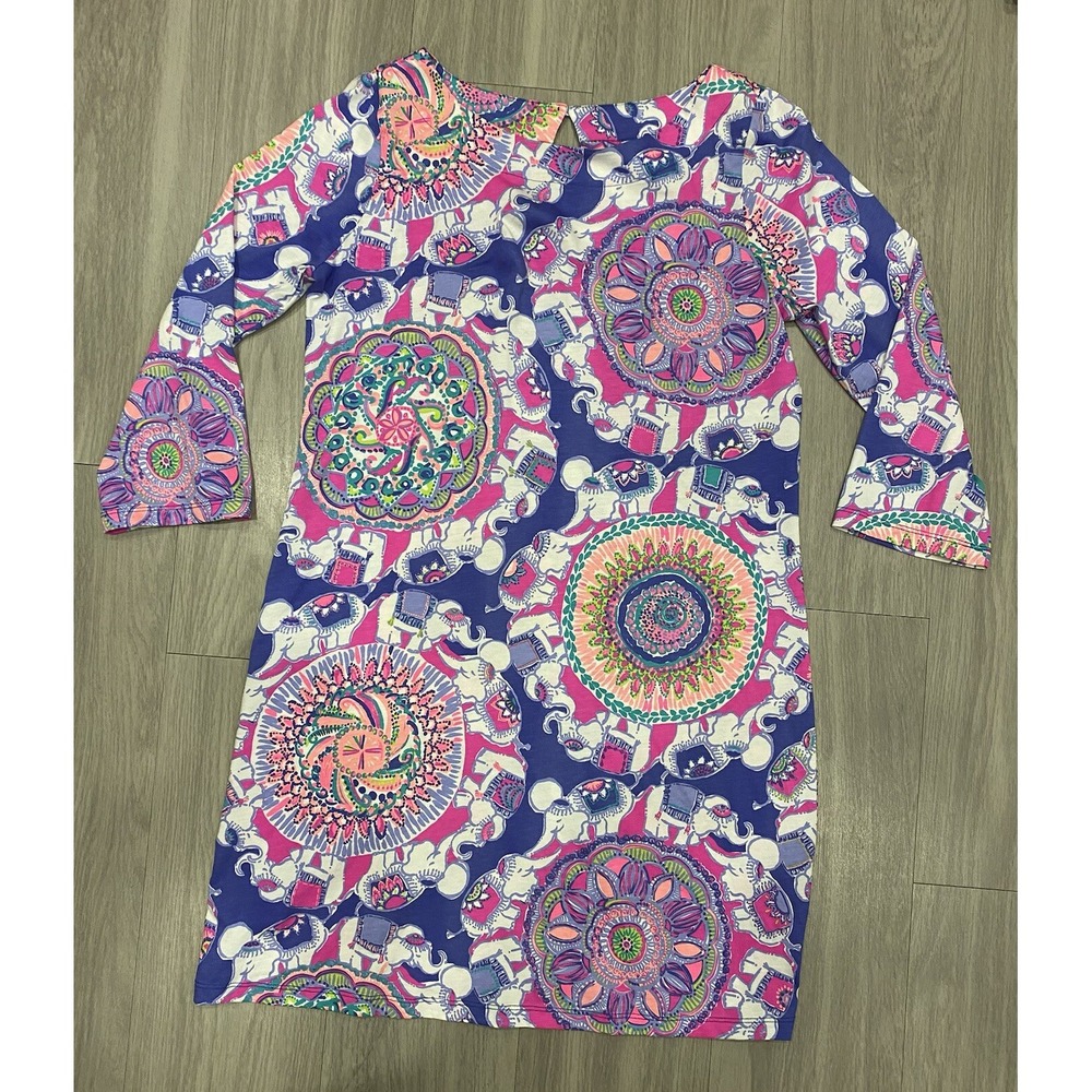 Lilly Pulitzer Large Pink & Navy Elephant Geometric Print Supima Cotton L EUC